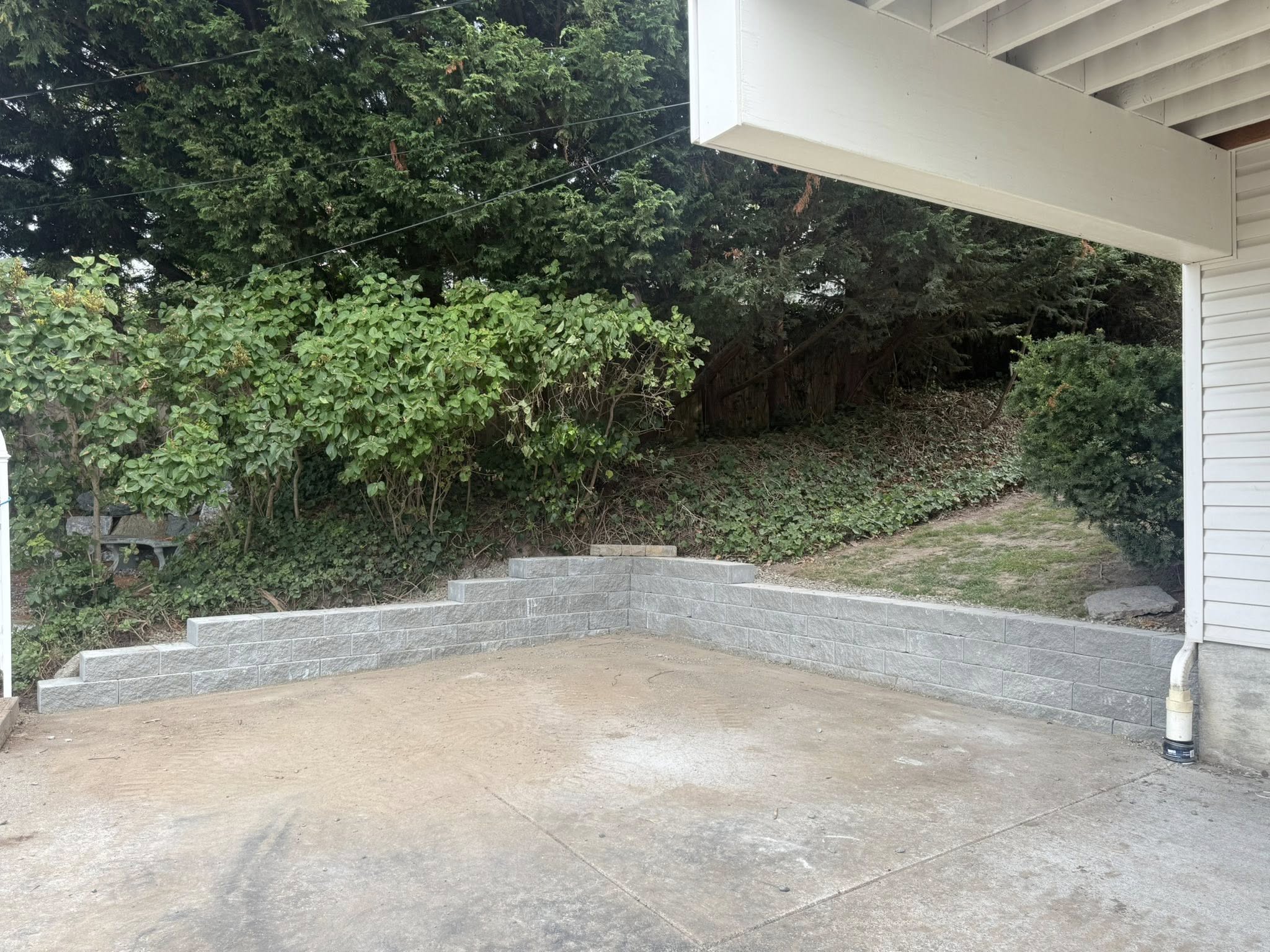 Retaining wall construction